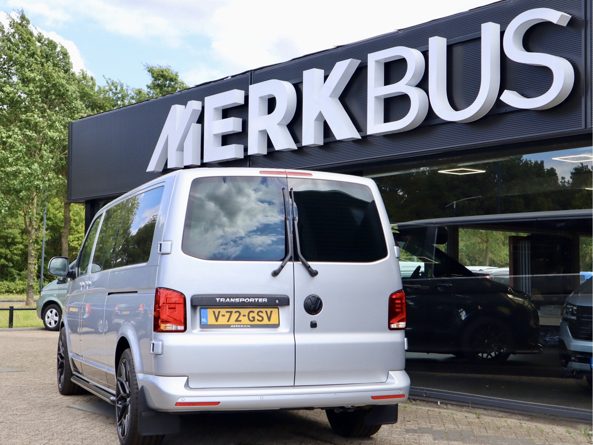 Volkswagen Transporter 2.0 TDI DSG BULLI DUBBELE CABINE 2X S, Auto's, Gebruikt, Euro 6, 4 cilinders, Volkswagen