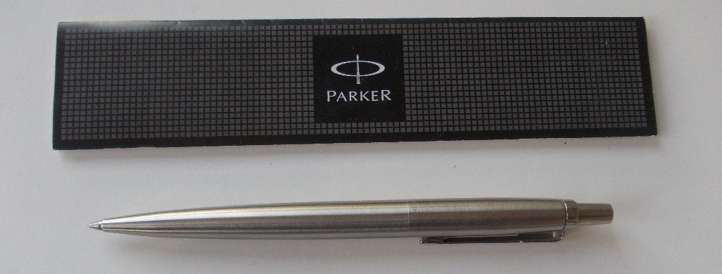 Parker balpen zilver (nieuw showroom model), Nieuw, Met doosje, Ophalen of Verzenden, Parker