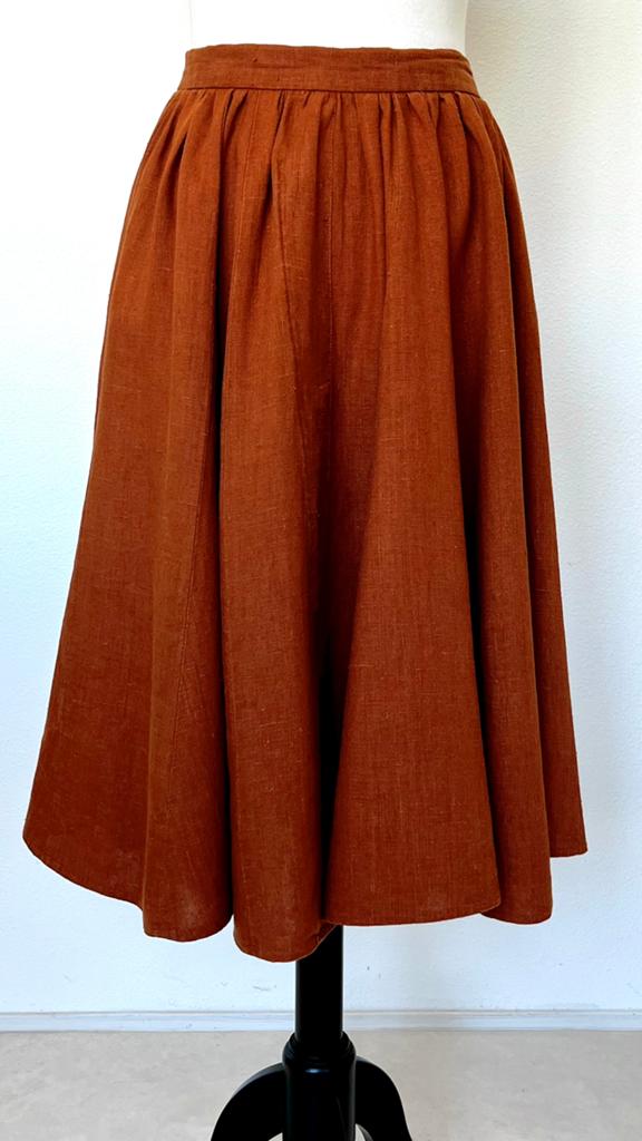 Cognackleurige linnen wijde rok maat 36, Kleding | Dames, Rokken, Bruin, Ophalen of Verzenden, Zo goed als nieuw, Maat 36 (S)