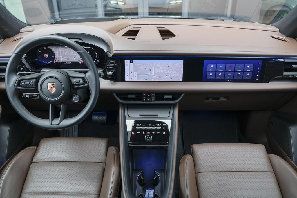Porsche Macan 4 408pk 100kWh Panoramadak Luchtvering Bijrijd, Automaat, Gebruikt, 100 kWh, 2000 kg