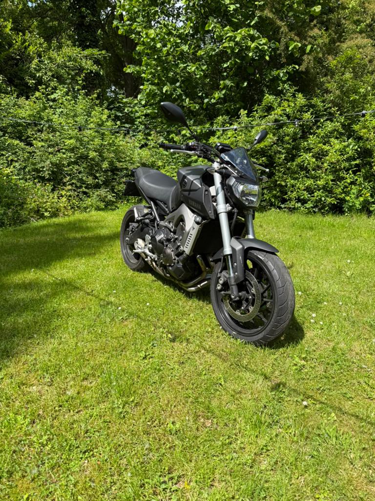 Zeer nette Yamaha MT-09, Motoren, Motorrijbewijs A, Gebruikt, 3 cilinders, Particulier