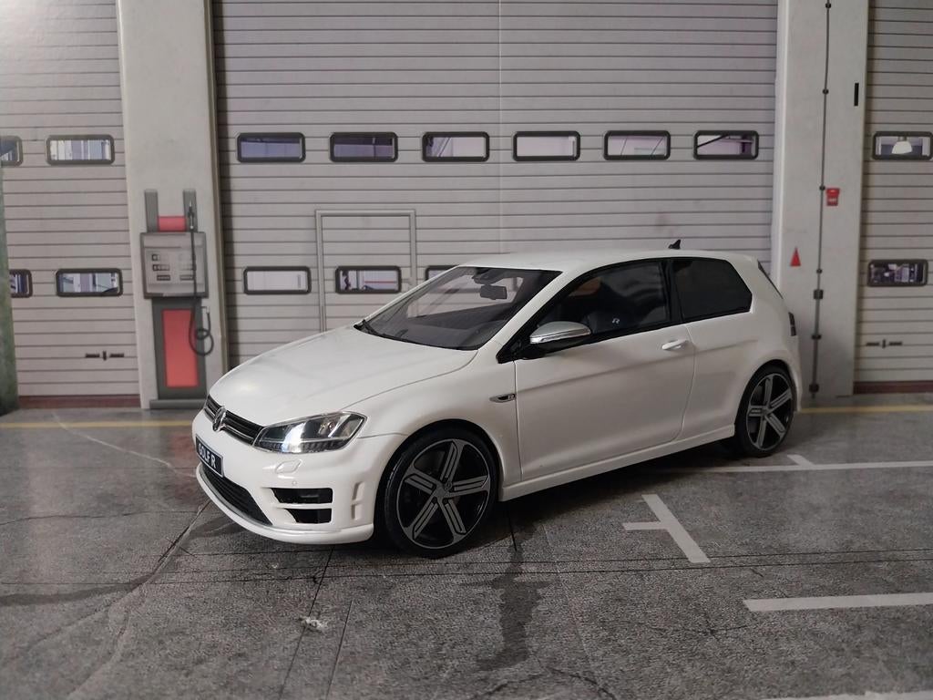 Volkswagen golf MK7 pure white 2014 ottomobile, Hobby en Vrije tijd, Modelauto's | 1:18, Nieuw, Auto, OttOMobile, Ophalen of Verzenden