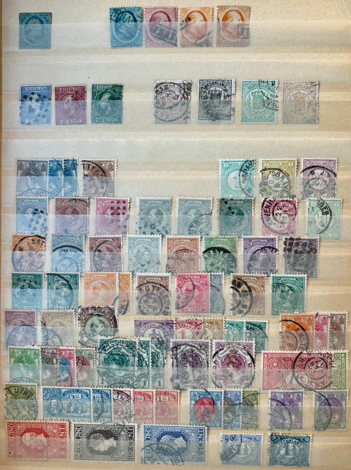 Grote verzameling Nederland vanaf 1852 op 8 bladen, Postzegels en Munten, Ophalen of Verzenden
