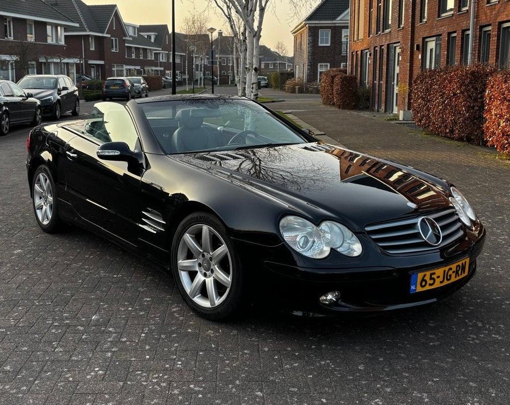 Mercedes SL500 R230 V8 | 119.000 | Zwart | Alle Opties, Auto's, Automaat, Achterwielaandrijving, Cabriolet, Zwart