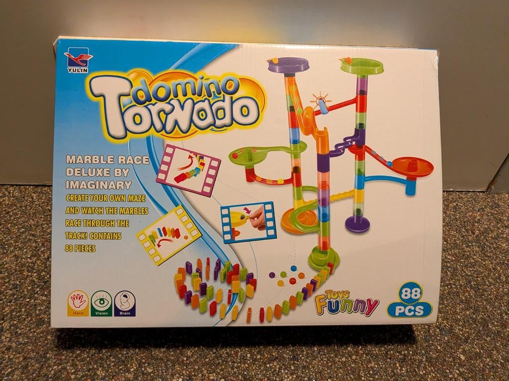 Domino Tornado, Ophalen of Verzenden, Zo goed als nieuw, Bouwen