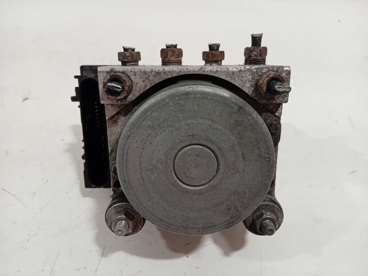 Abs pomp Opel Corsa, Onderdelen@venauto.nl, Van der Ven Autorecycling B.V., Gebruikt, Ettenseweg 76, 4706 PB Roosendaal, The Netherlands