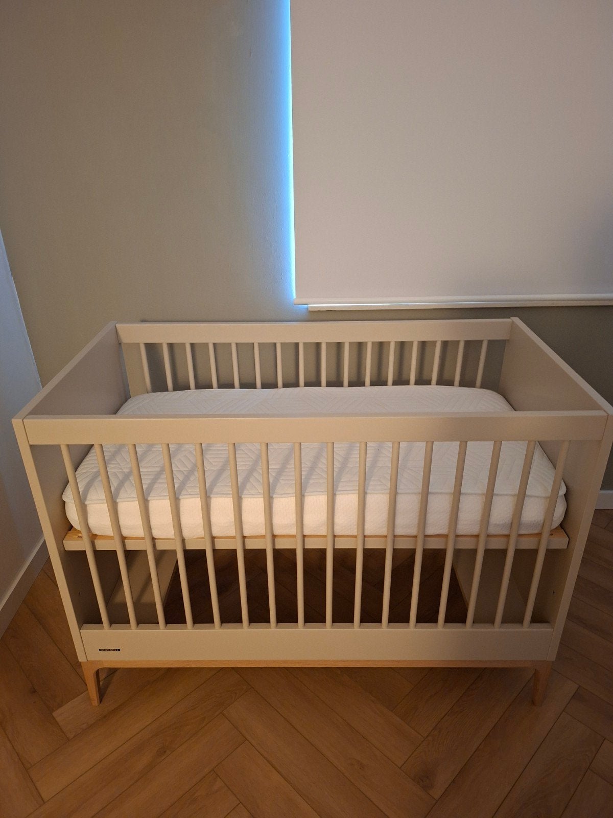 Babyledikant Kidsmill Intense Matt II incl Pretura matr, Ophalen, Zo goed als nieuw