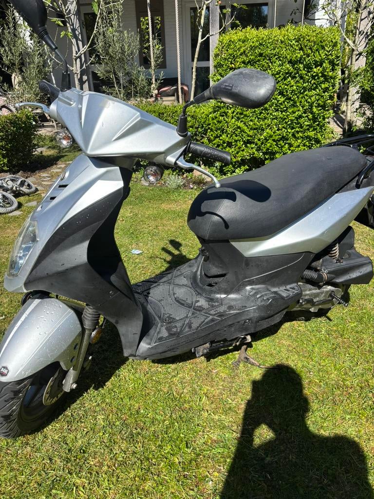 Sym orbit 2 (koopje), Ophalen, Gebruikt, Maximaal 45 km/u, Benzine