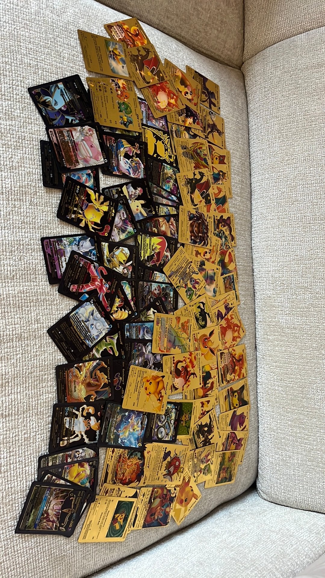 Stapeltje zwarte/goude pokemon kaarten, Ophalen of Verzenden