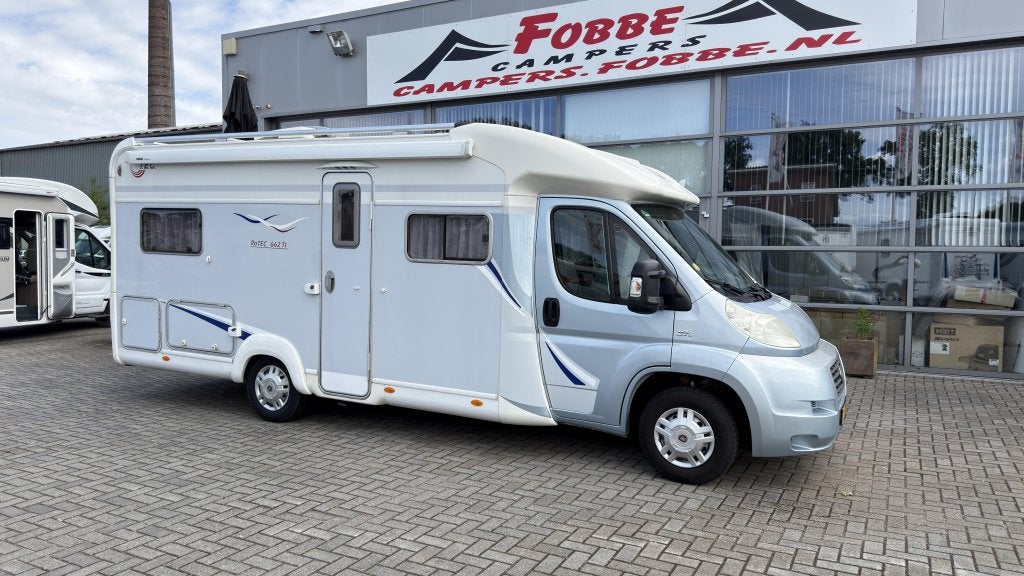 Zeer netjes met Fransbed De TEC Rotec 662 TI Uit 2007|117dkm, Caravans en Kamperen, Campers, T.E.C., Ringverwarming, Fiat, Koelkast