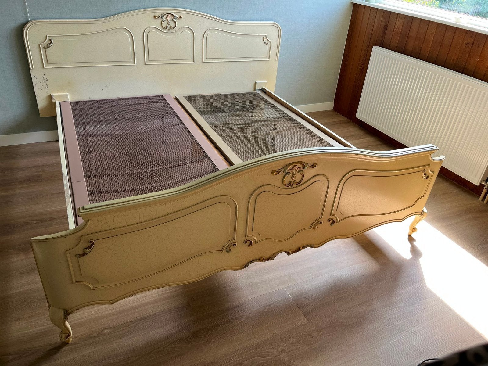 sierlijk bed met auping  matrasbodem 180x200, Ophalen, Gebruikt, Tweepersoons, 180 cm