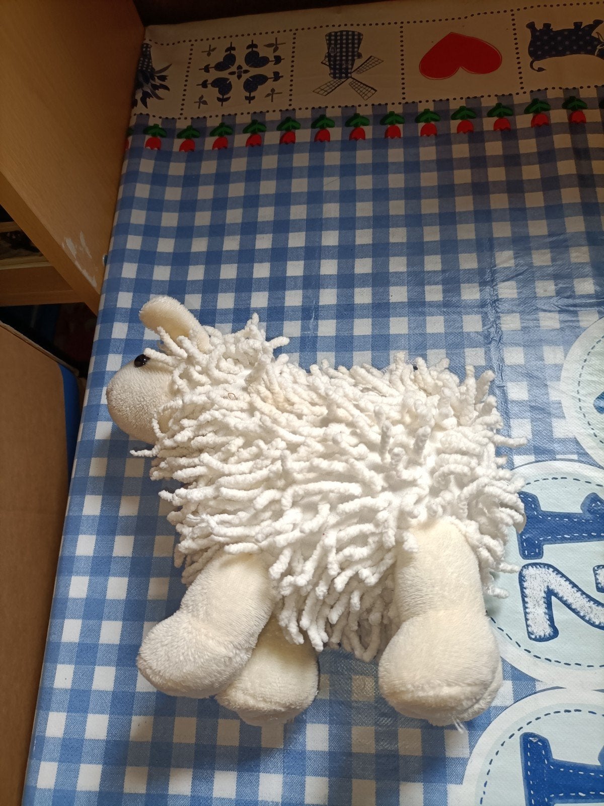 Texel schaap knuffel wit met slierten 20 cm groot, Ophalen of Verzenden, Zo goed als nieuw, Overige typen