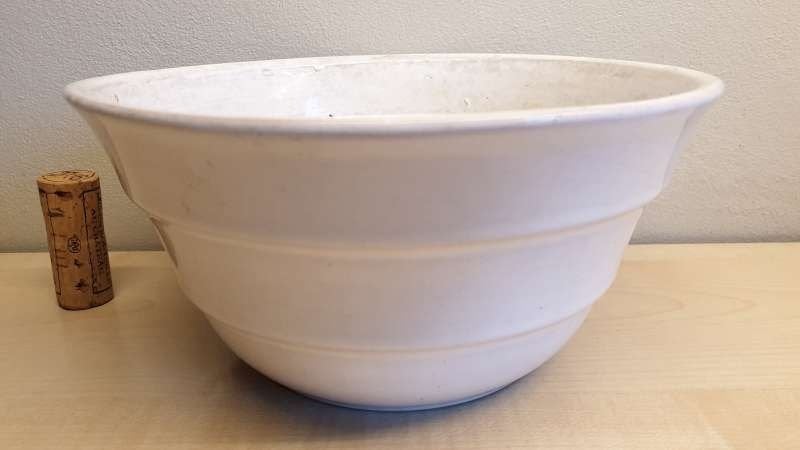 Geglazuurde witte retro vintage bloempot H 9cm, D boven 17cm, Rond, Ophalen of Verzenden, Aardewerk, Binnen