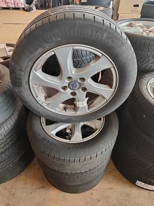 Volvo V40 zomerbanden met velgen set model 2014 set:17, Auto-onderdelen, Gebruikt, -, Banden en Velgen, -