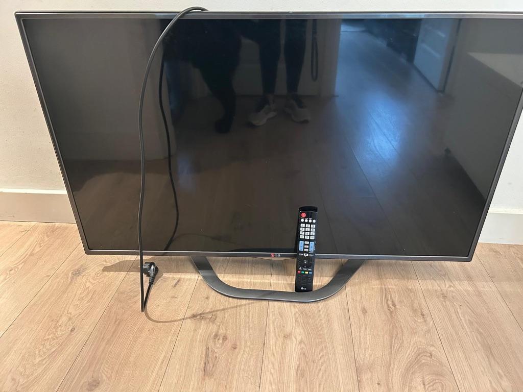 TV, Audio, Tv en Foto, Televisies, Ophalen, Gebruikt, 50 Hz, 100 cm of meer