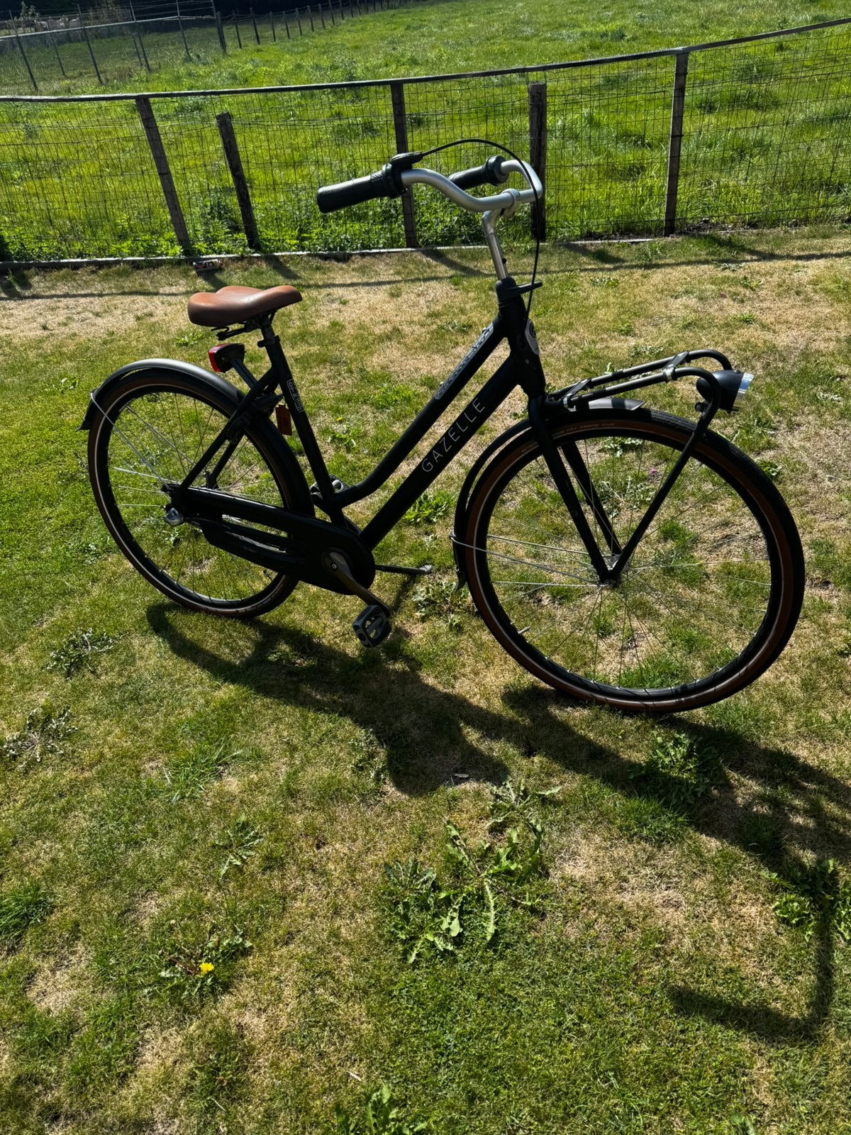 Gazelle Miss Grace Damesfiets, Ophalen, Terugtraprem, Gebruikt, Versnellingen
