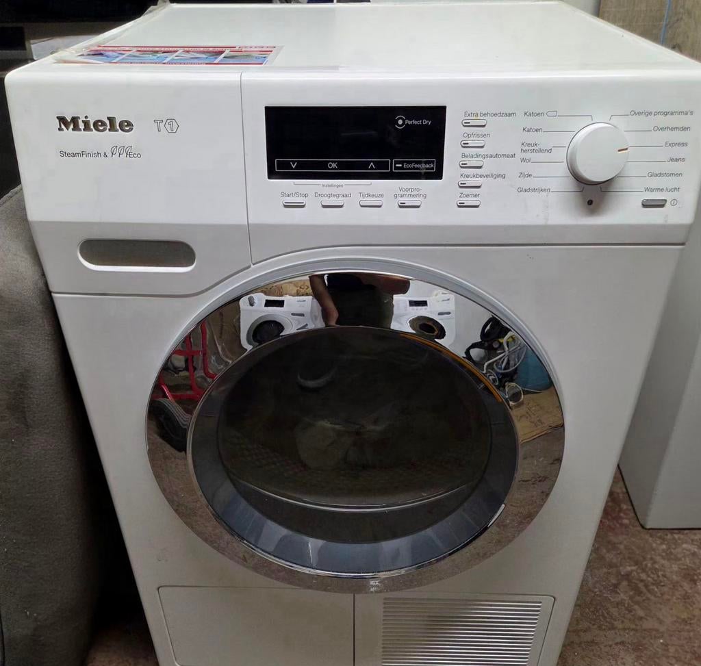 Miele warmtepompdroger Te koop !, Witgoed en Apparatuur, Wasmachines, Ophalen, Zo goed als nieuw, Voorlader, 85 tot 90 cm