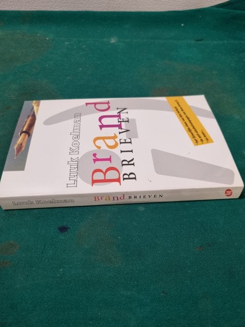 boek  brandbrieven luuk koelman, Boeken, Ophalen of Verzenden