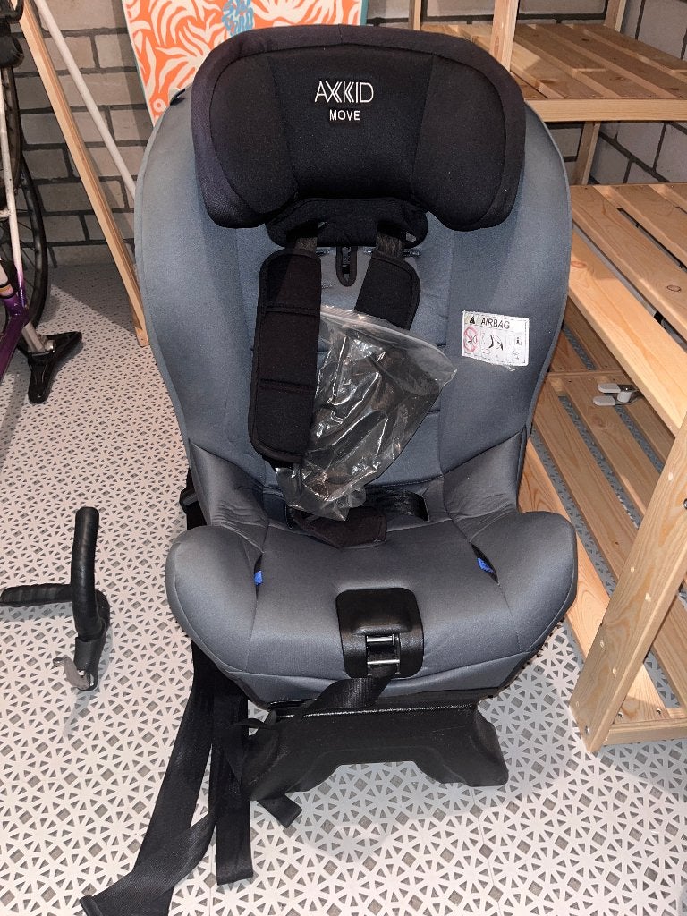 Axkid Move autostoel - achterwaarts, Kinderen en Baby's, 9 t/m 36 kg, Ophalen, Overige merken, Gebruikt