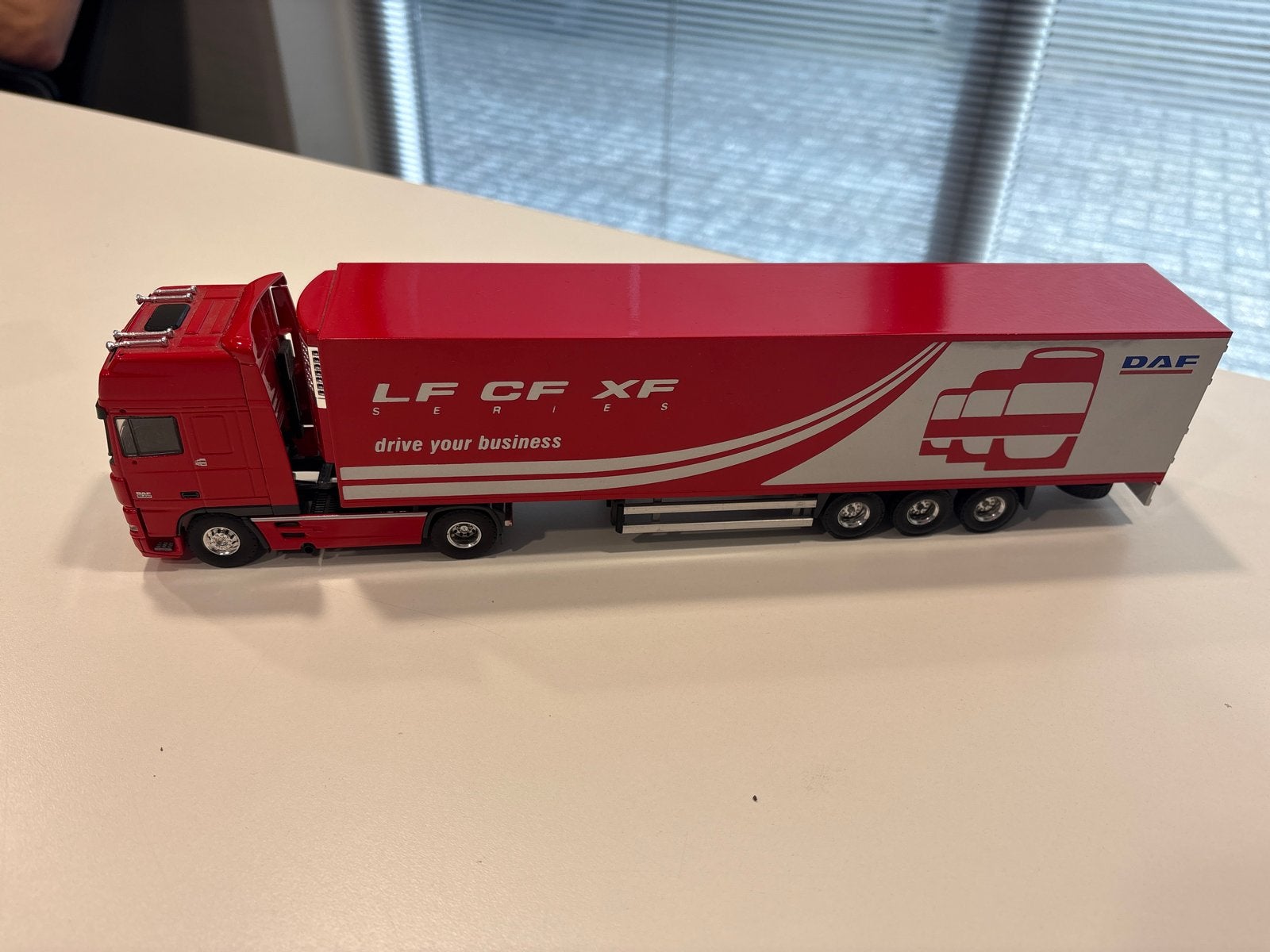 DAF LF CF XF Series vrachtwagen model, Overige merken, 1:32 tot 1:50, Ophalen of Verzenden, Zo goed als nieuw