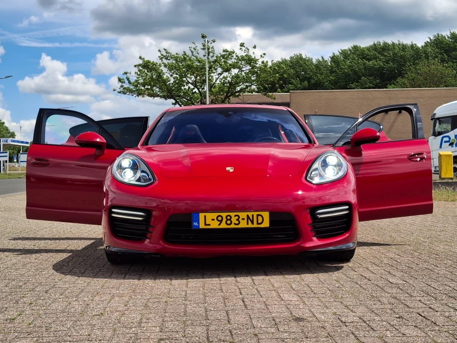 Porsche Panamera 4.8 GTS 441 PK | VOL UITGEVOERD | VOSSEN FO, Auto's, Automaat, Euro 5, Gebruikt, 8 cilinders
