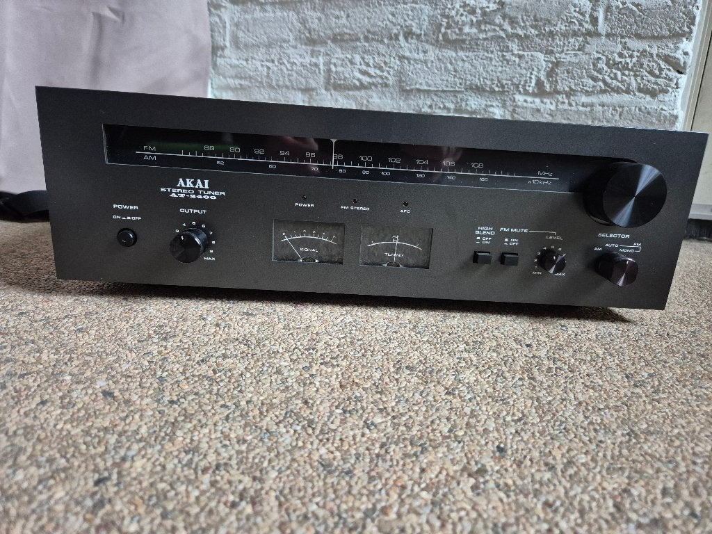 AKAI AT 2400, Ophalen of Verzenden, Gebruikt