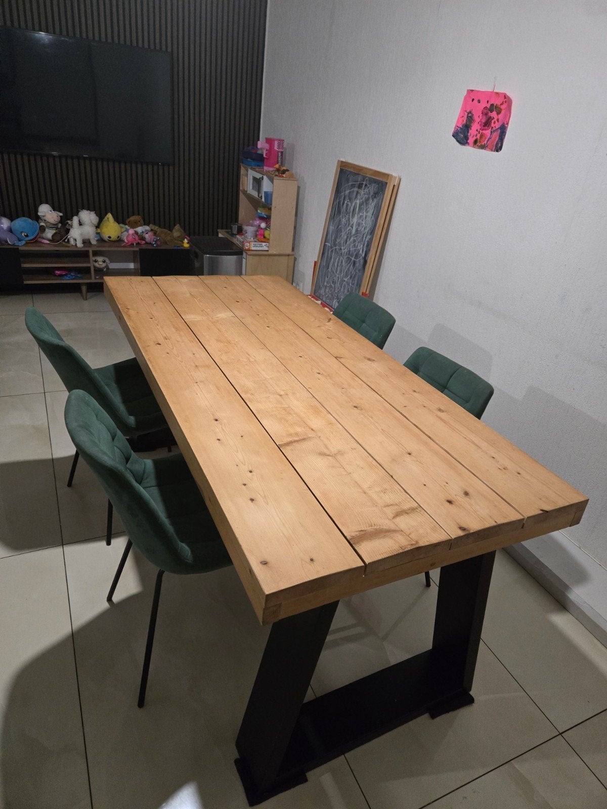 Robuuste houten eettafel 200x80 cm. Gebruikt, zeer goede sta, Ophalen, 50 tot 100 cm, 150 tot 200 cm, Vier personen