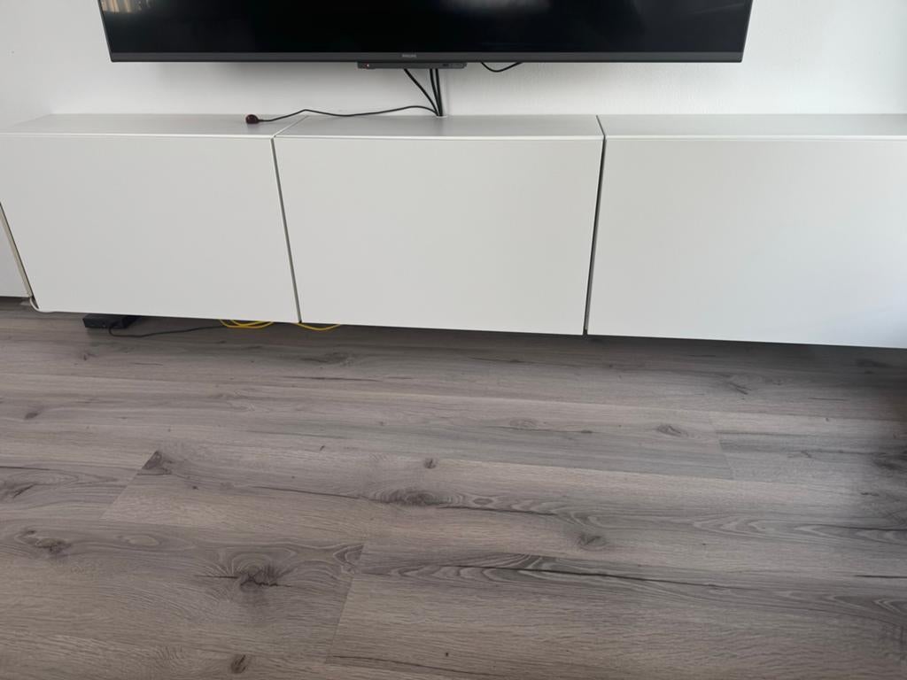 IKEA TV meubelkast wit mat - Modern en functioneel, Kunststof, Gebruikt, 150 tot 200 cm, Ophalen of Verzenden