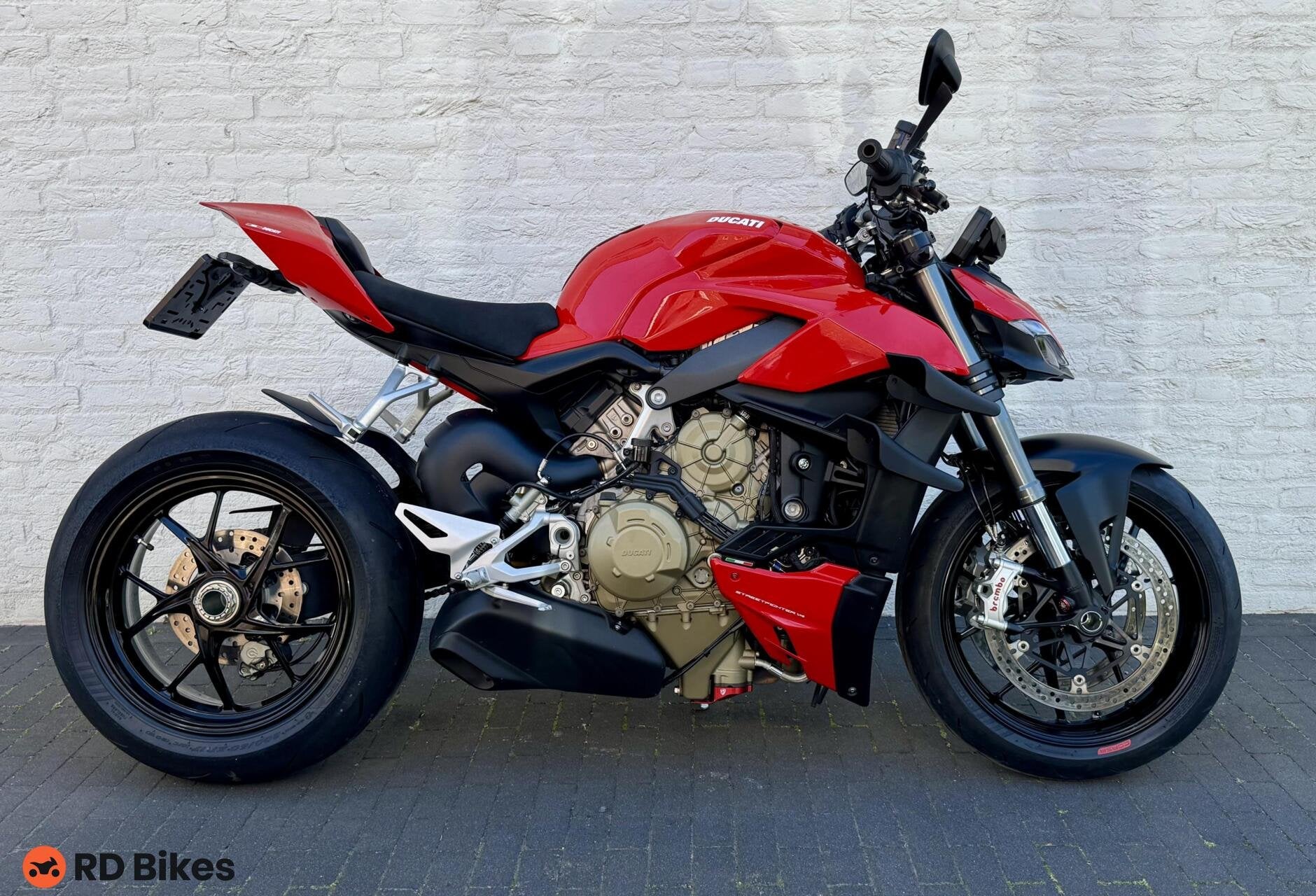 Ducati Streetfighter V4, Info@ducatiamsterdam.nl, Bedrijf, Meer dan 35 kW, Ducati motor holding s.p.a. via antonio cavalieri ducati, 3 40132 bologna (borgo panigale)