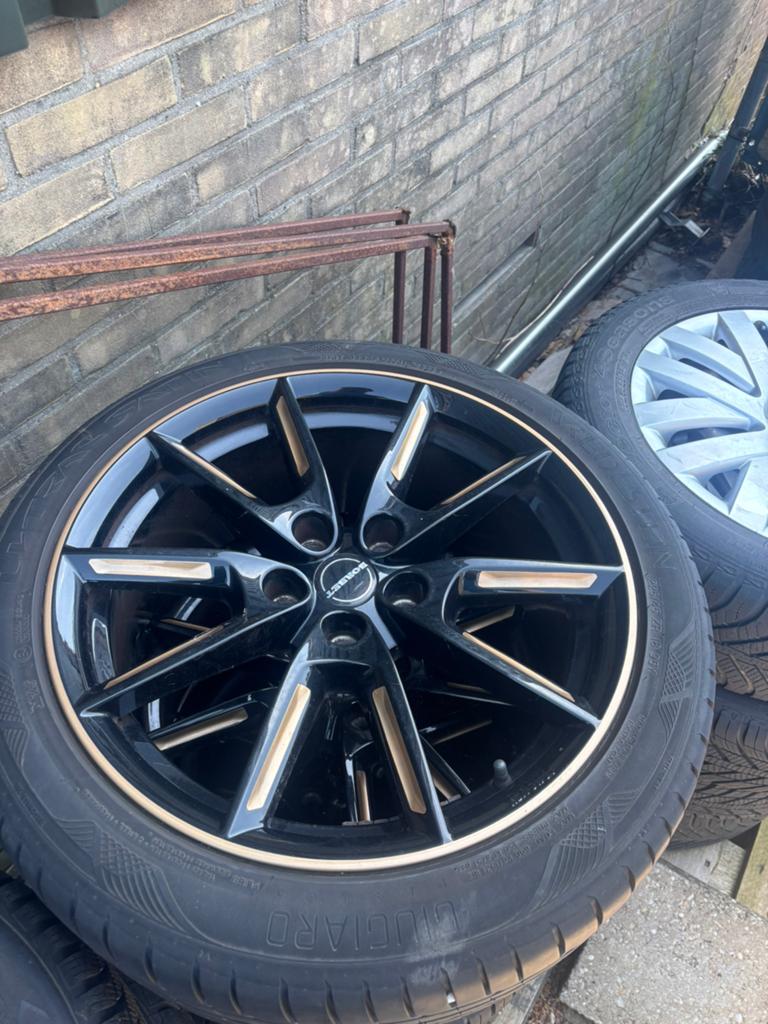 Velgen 225/45zr18, Ophalen, Nieuw