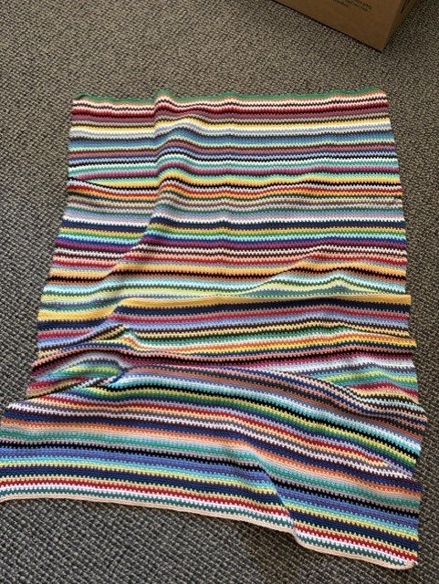 Kleurrijke Gehaakte Deken - Handgemaakt 125x75 cm, Geel, Nieuw, Ophalen of Verzenden, Bohemian, Vrolijk, Handgemaakt