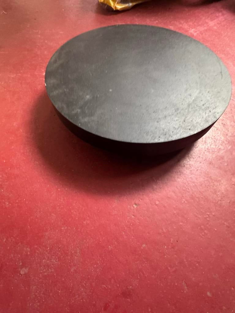 Zwarte ronde rubberen matten (2 stuks), Ophalen of Verzenden, Gebruikt