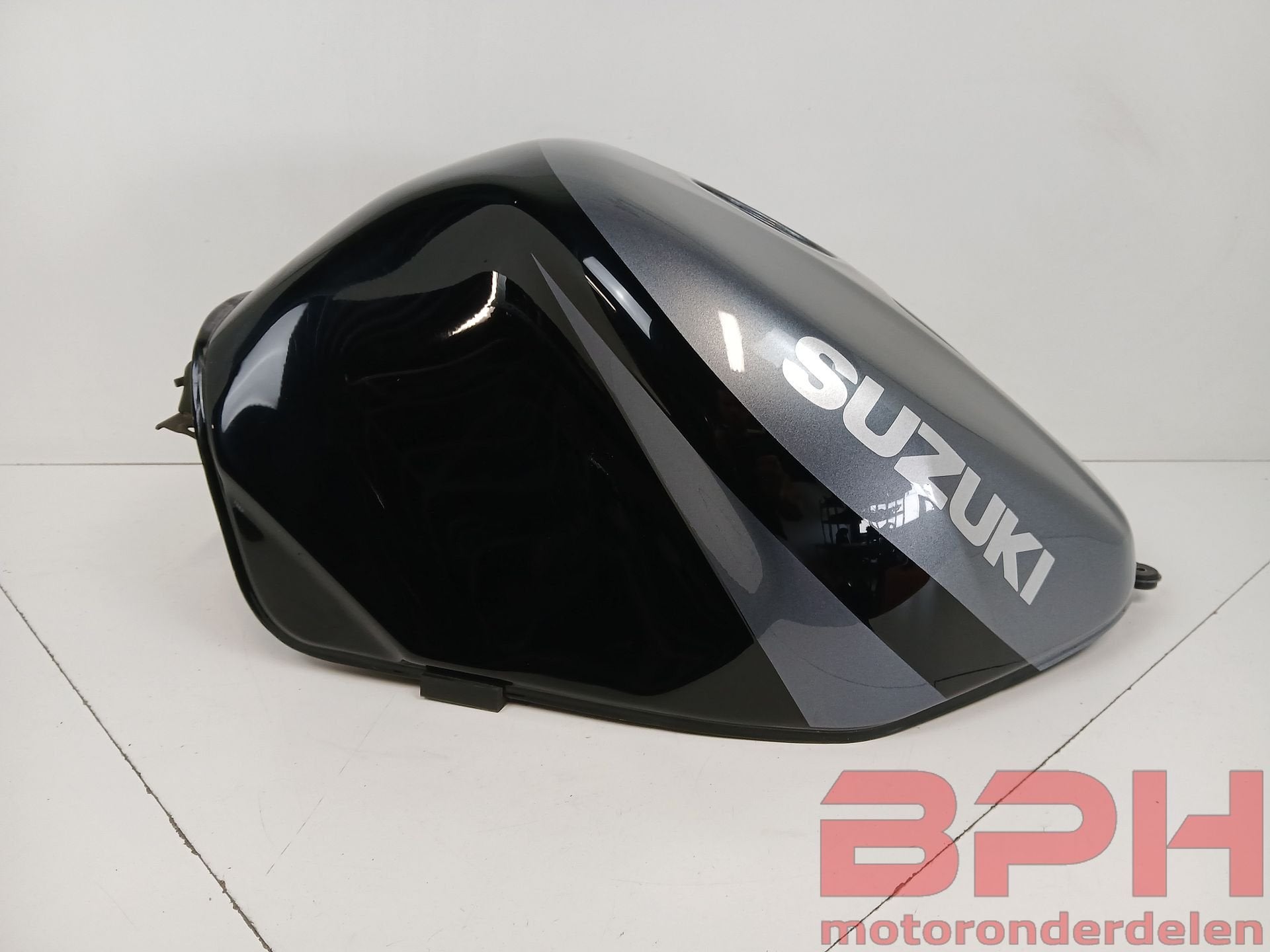 Tank Suzuki GSX-R 600 750 1000 K1 K2 K3 2001 t/m 2003 GSXR 7, Gebruikt, -, -, Ophalen of Verzenden