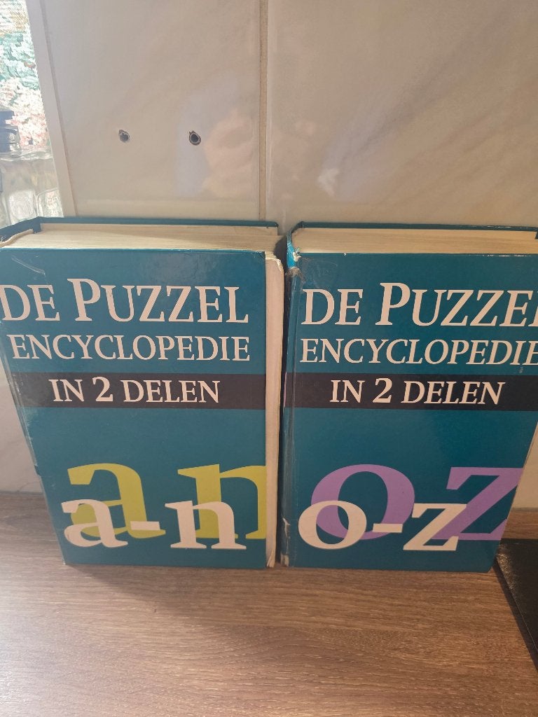 Puzzel encyclopedie  van A tot  Z, Ophalen of Verzenden, Gelezen, Overige onderwerpen, Complete serie