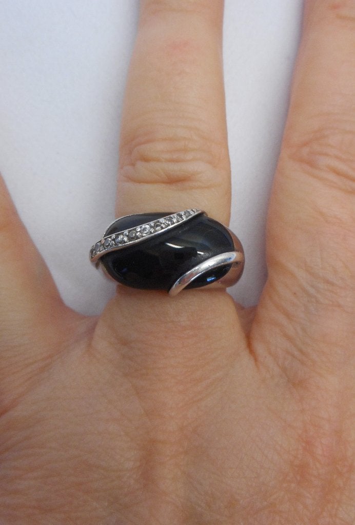 Prachtige zilveren ring met onyx gesigneerd nr.023