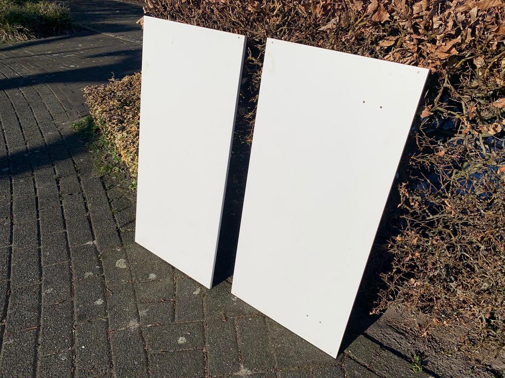 2 witte Trespa platen 43x90 cm, 10 mm dik, Doe-het-zelf en Verbouw, Platen en Panelen, Ophalen, Gebruikt, HPL, Minder dan 20 mm