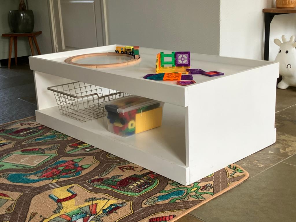 Witte speeltafel met opbergruimte voor kinderen, Ophalen, Gebruikt