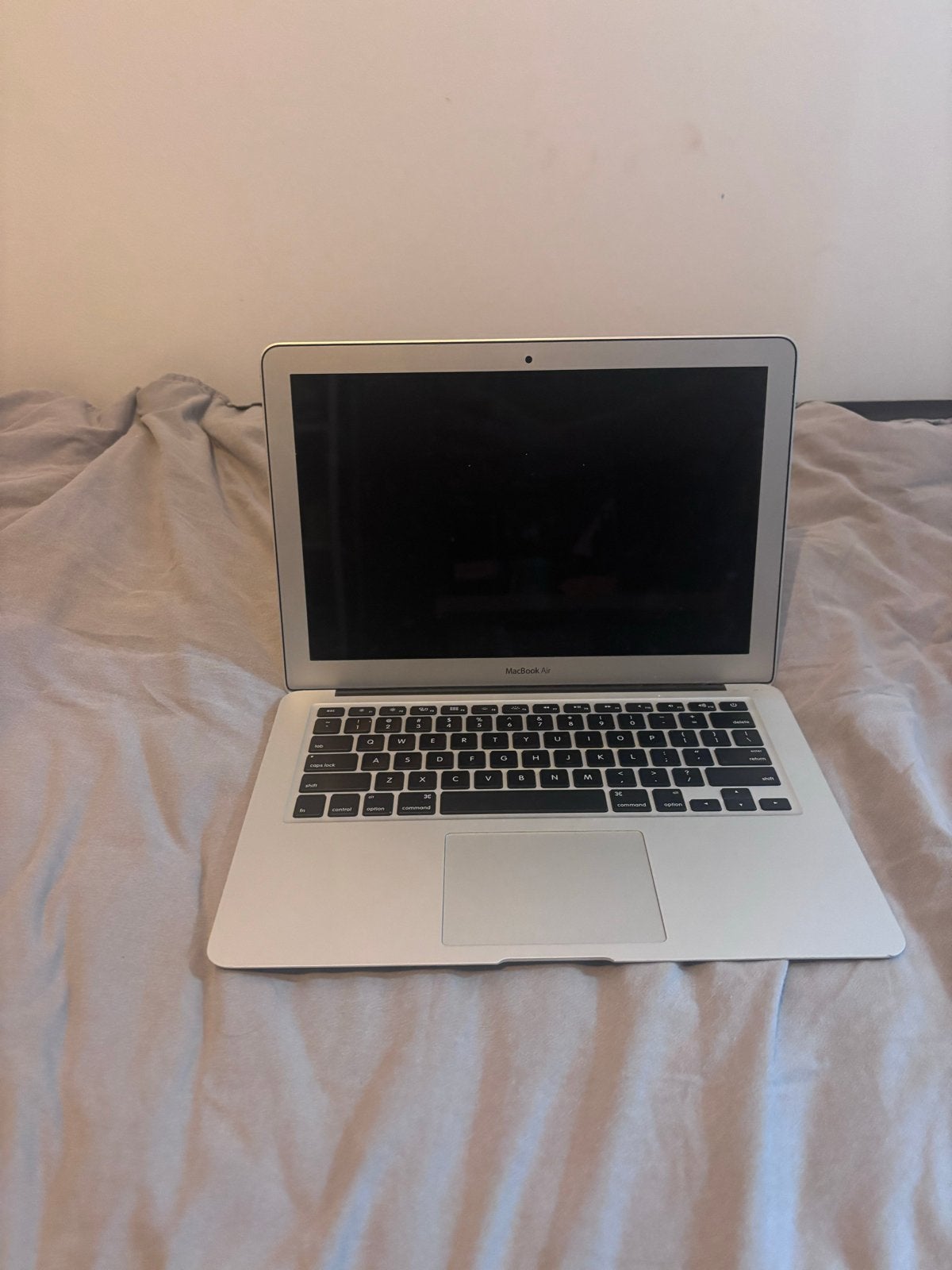 MacBook Air 13 inch  (2015), Computers en Software, Apple Macbooks, Ophalen, Qwerty, 13 inch, Zo goed als nieuw