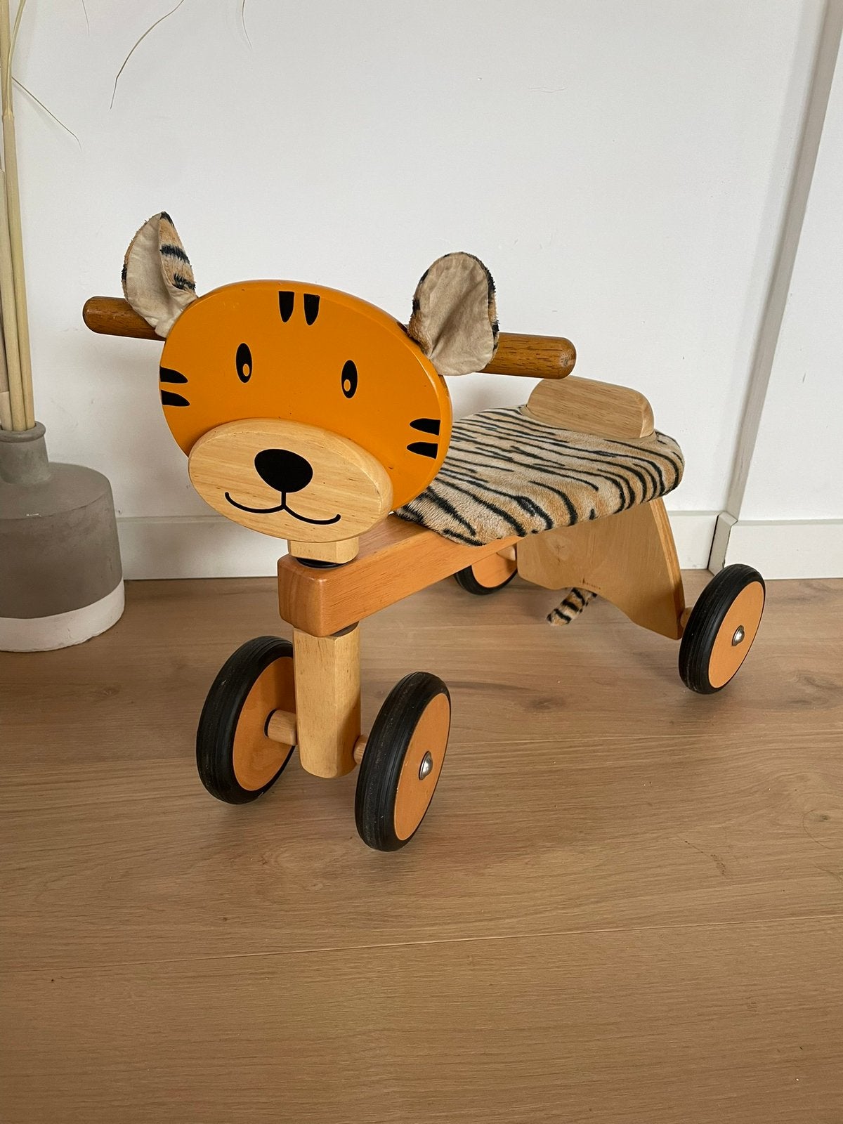 I’m Toy loopfiets tijger, Ophalen of Verzenden, Zo goed als nieuw, Rij- of Hobbelspeelgoed