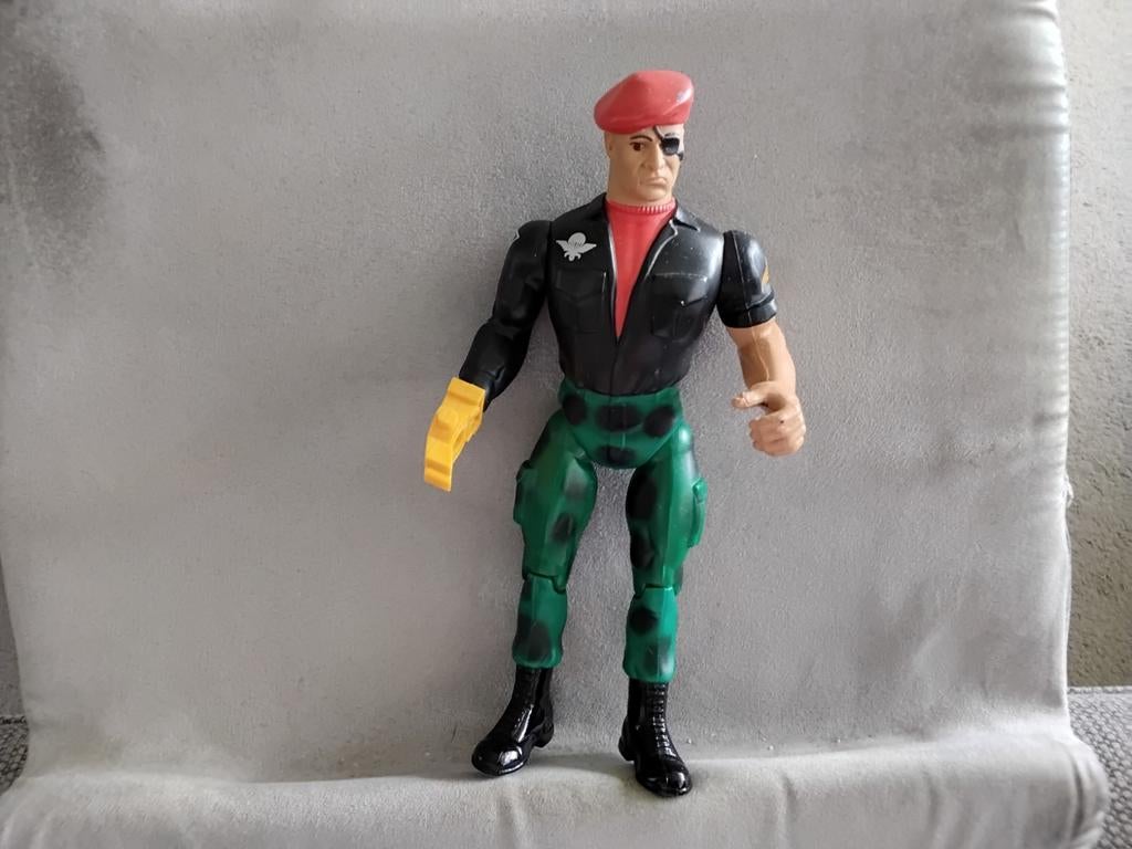 Vintage gripper uit de lijn rambo the force of freedom 1985, Verzamelen, Poppetjes en Figuurtjes, Ophalen of Verzenden