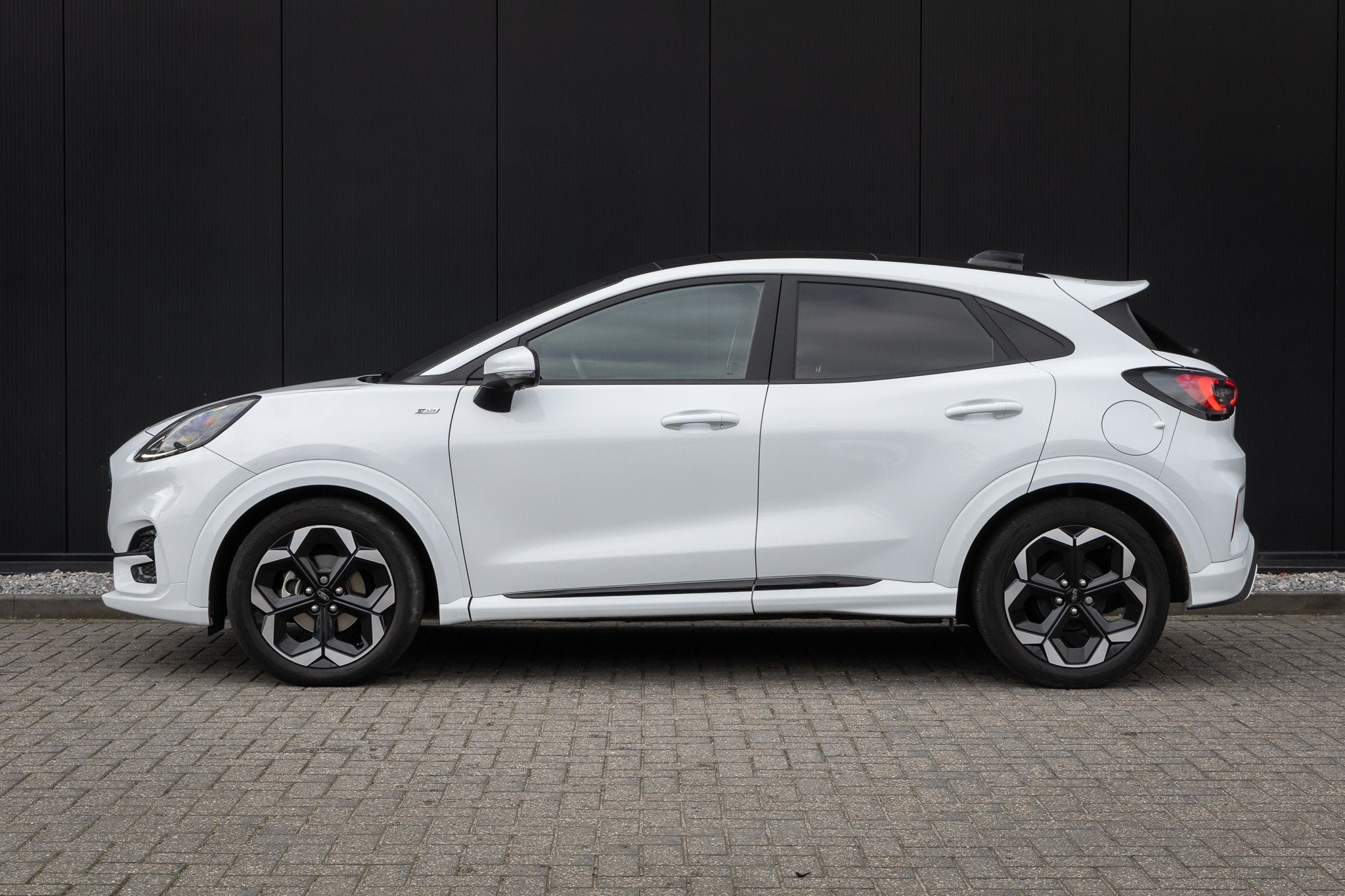Ford Puma 1.0 EcoBoost Hybrid ST-Line X, 125 pk, Wit, Origineel Nederlands, Bedrijf