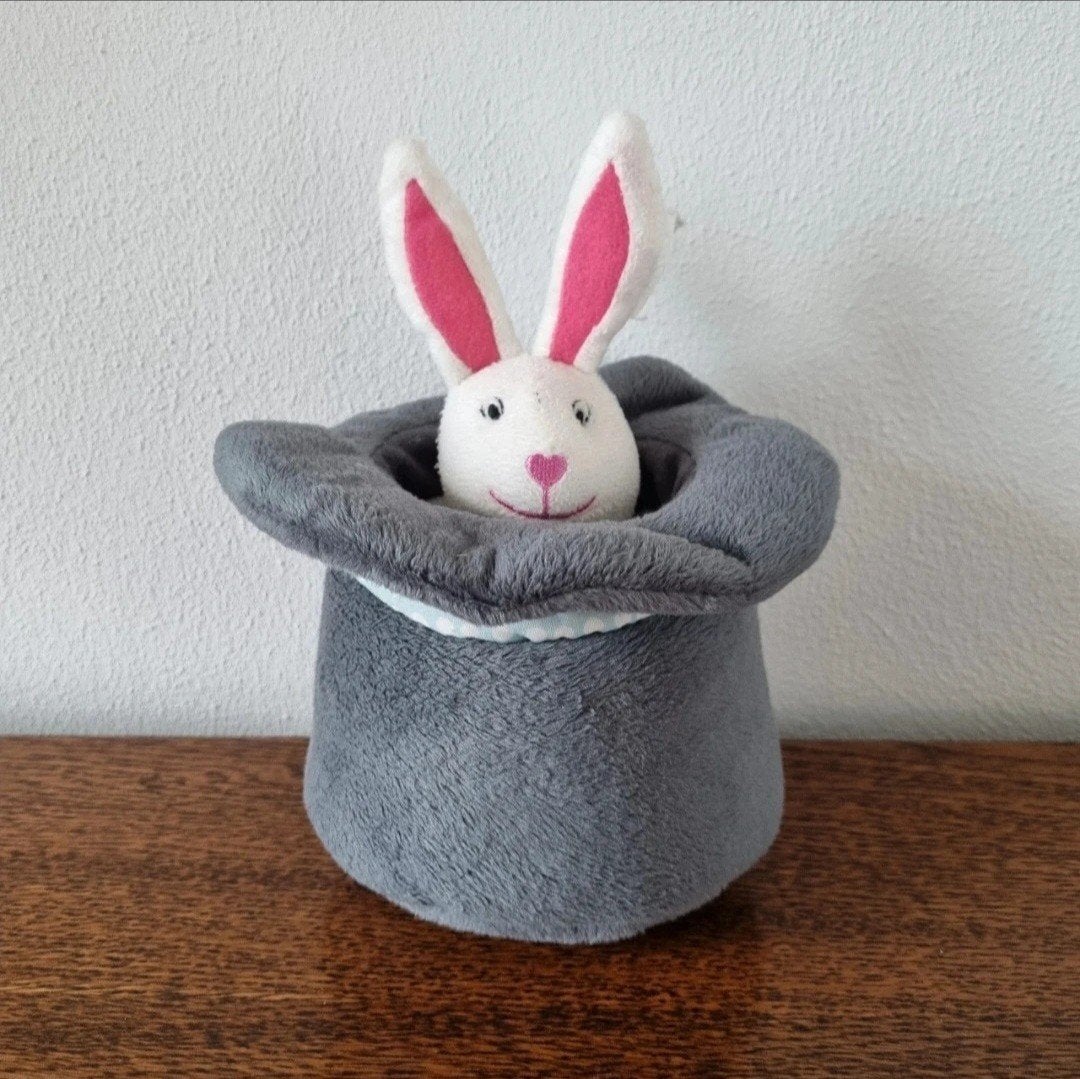 Ikea leka muziekdoosje konijn in hoed rabbit bunny, Ophalen of Verzenden, Konijn