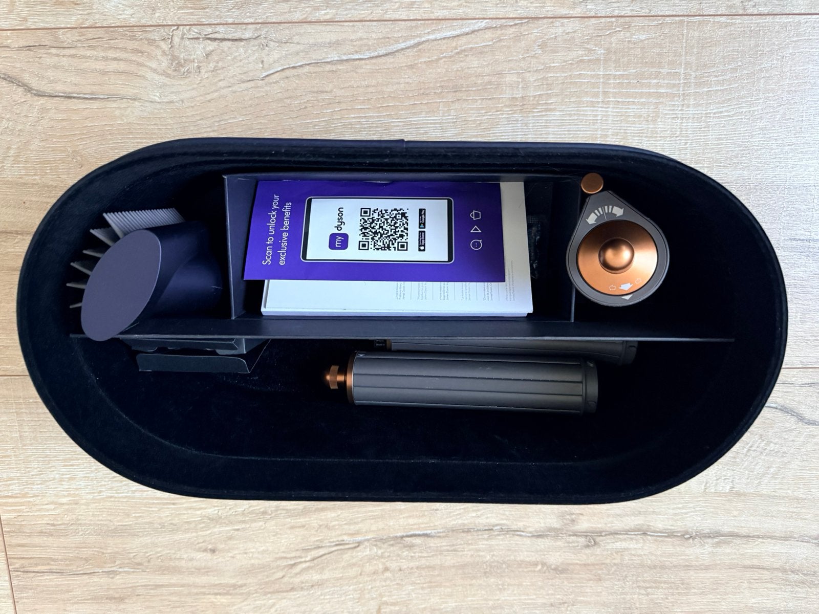 Dyson opbergdoos voor airwrap en 5 accessoires, Sieraden, Tassen en Uiterlijk, Uiterlijk | Haarverzorging, Ophalen, Zo goed als nieuw