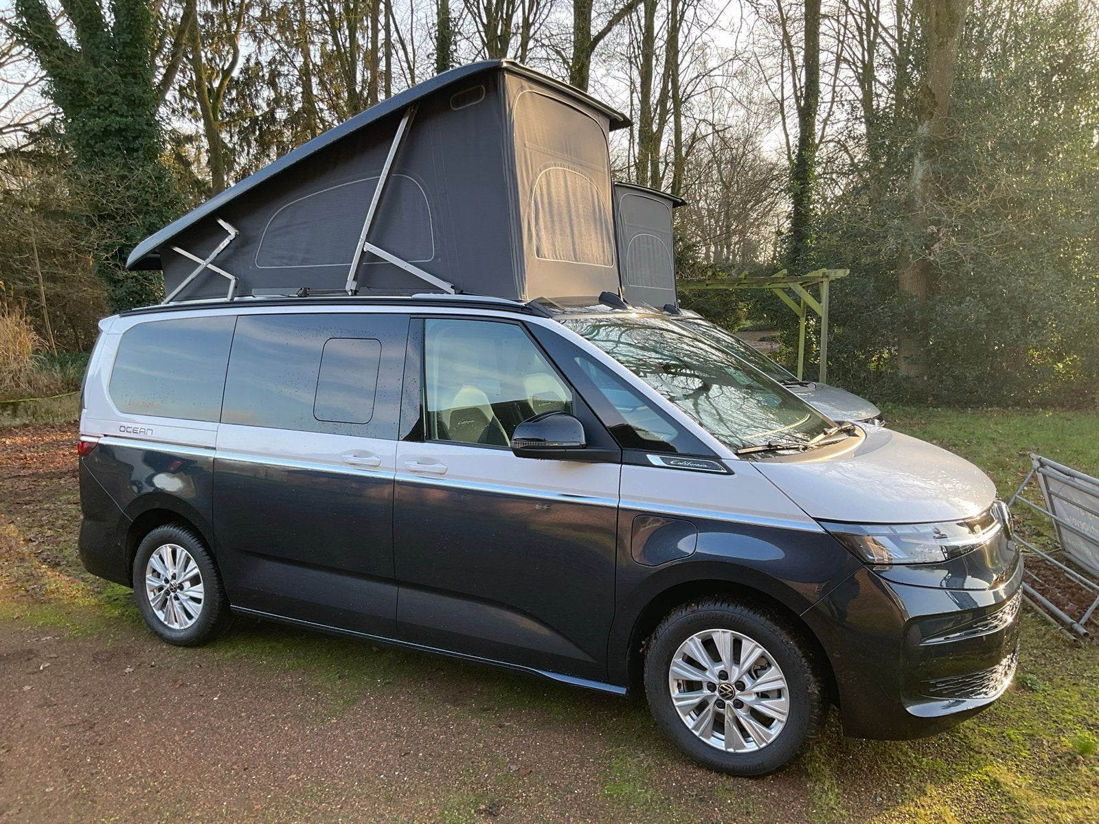 VW T7 California Ocean eHybrid  245pk 4WD, Caravans en Kamperen, Automaat, Volkswagen, Bedrijf, Koelkast