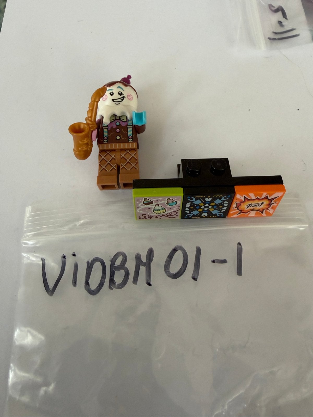 LEGO VIDIYO Eismann Minifiguur (43101) - vid015, Ophalen of Verzenden, Zo goed als nieuw