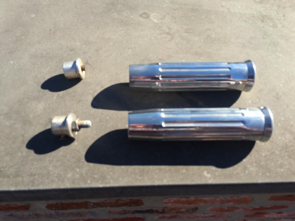Harley alu. handlebar-grips 25mm (blind montage), Motoren, Ophalen