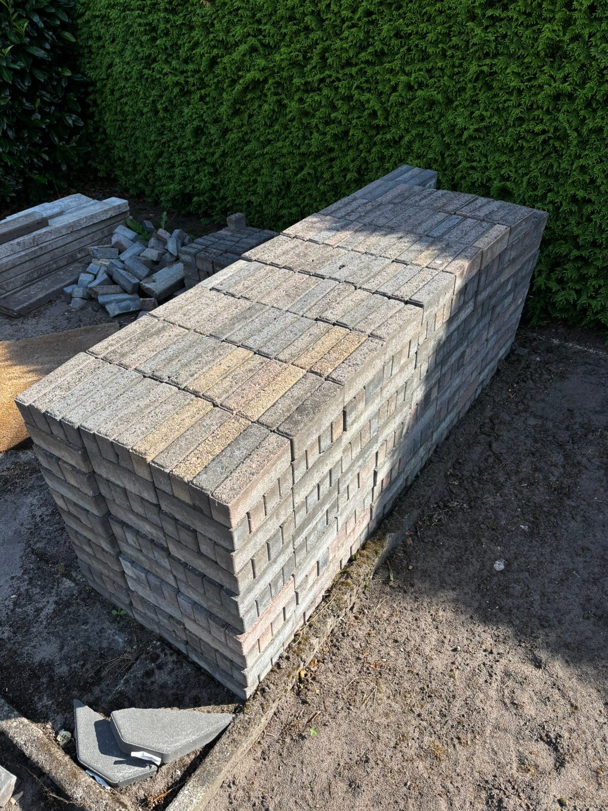 Schone Waaltjes 11m2, Tuin en Terras, Ophalen, Gebruikt, Klinkers, 10 m² of meer