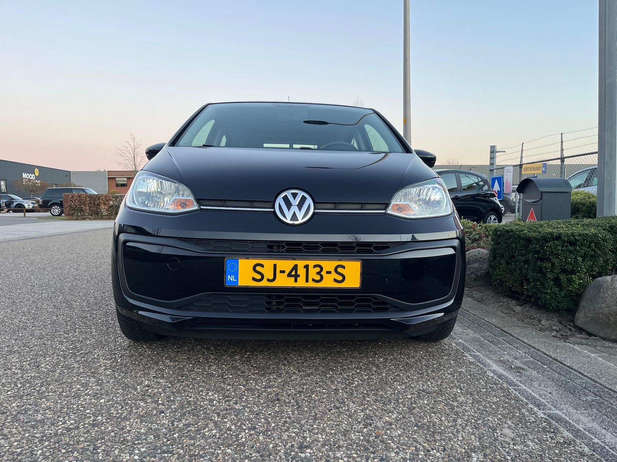 Volkswagen Up! 1.0 BMT take up! 5D | FACELIFT | Airco | Blue, Voorwielaandrijving, Stof, Gebruikt, Zwart