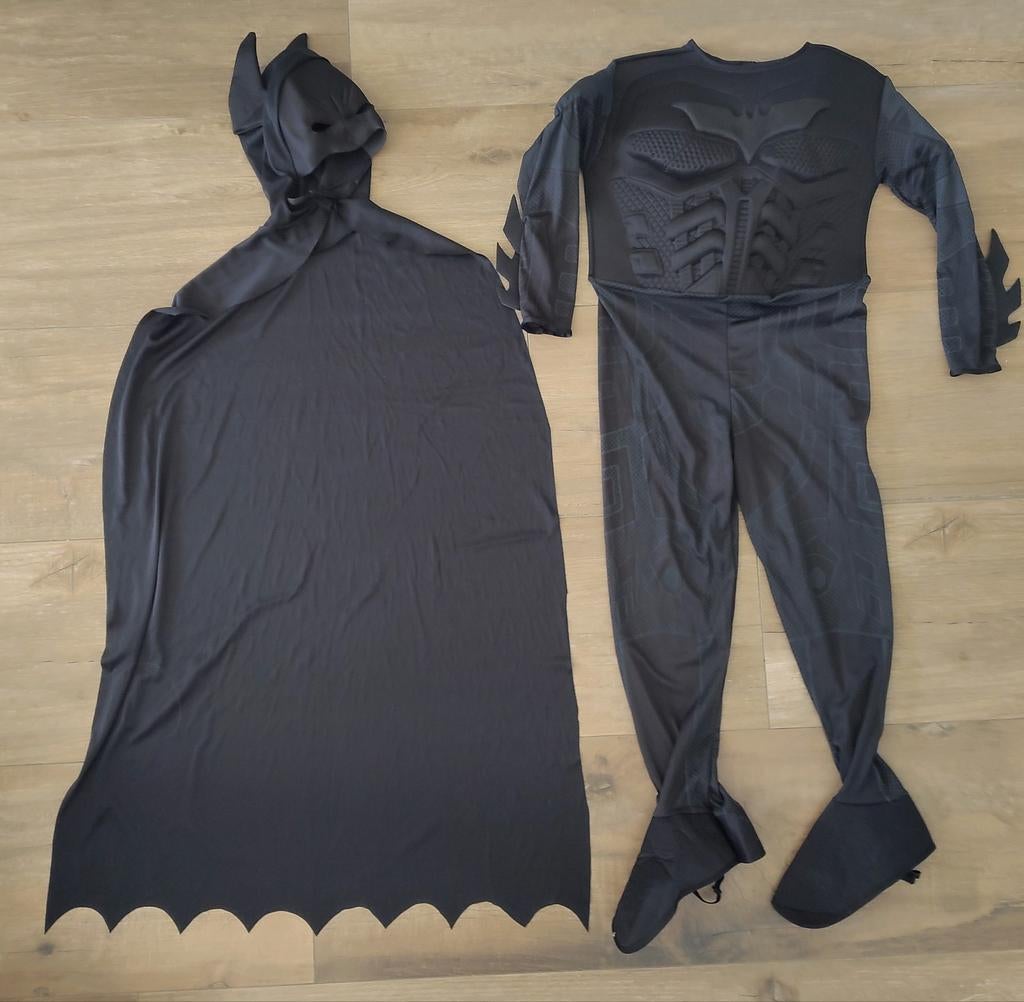 Batman kostuum kindermaat M, 122-128, Ophalen of Verzenden, Zo goed als nieuw, 122 t/m 128, Jongen