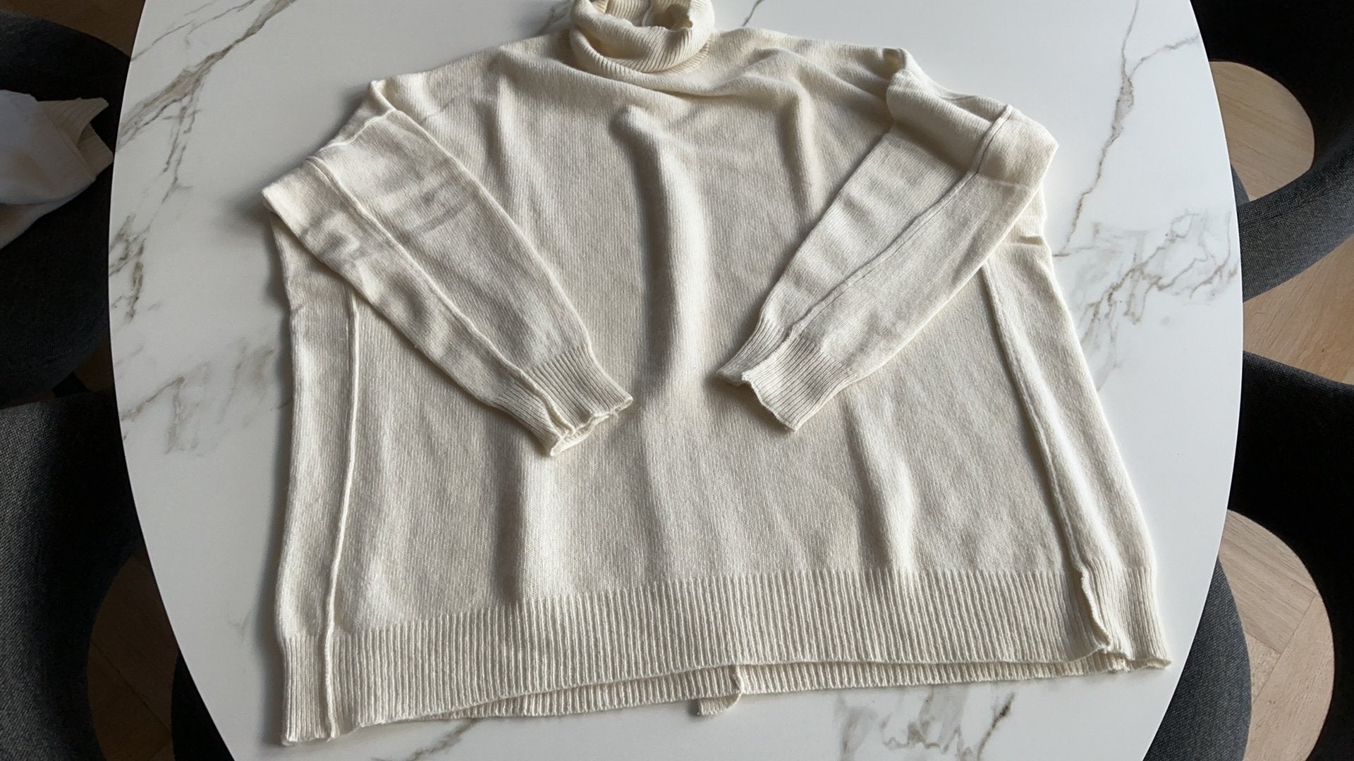 Cashmere 100% coltrui Annette Gortz maat xs (40) valt ruim, Verzenden, Zo goed als nieuw, Maat 38/40 (M), Beige